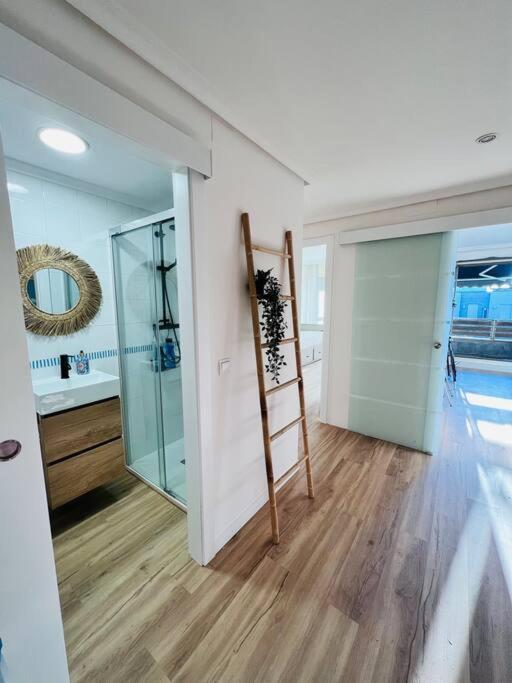 Ferienwohnung Luminoso Atico Con Terraza Santander Exterior foto
